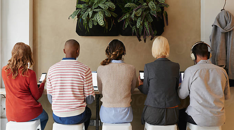 Photo of sitting team